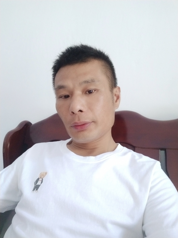 年少轻狂的第一张照片--安徽上门女婿服务网